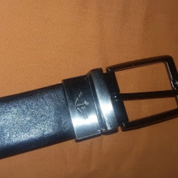 Dockers Men/'s Reversible Belt With Gunmetal Buckle